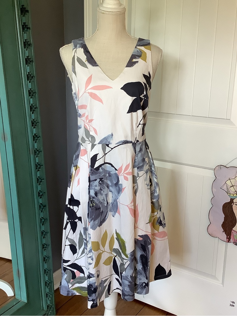Robbie Bee White Floral V-Neck Midi Dress with Blue, Pink, Olive Accents